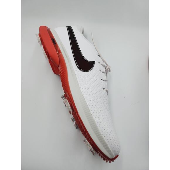Athletic_Shoes
